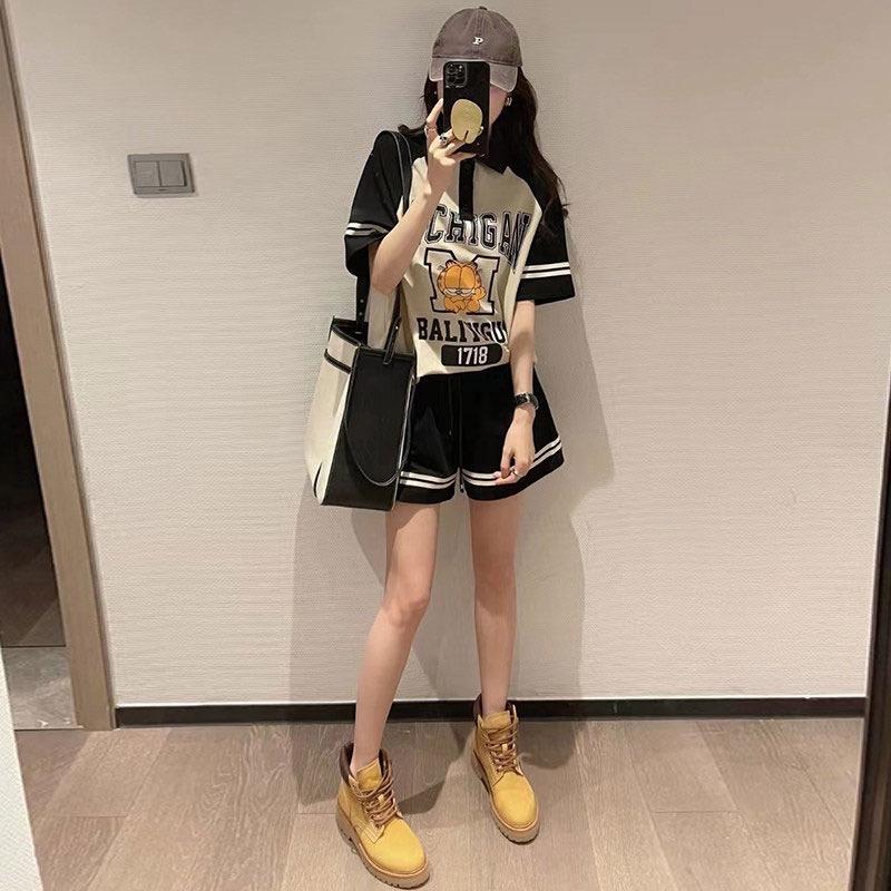 悦己衣橱服饰店