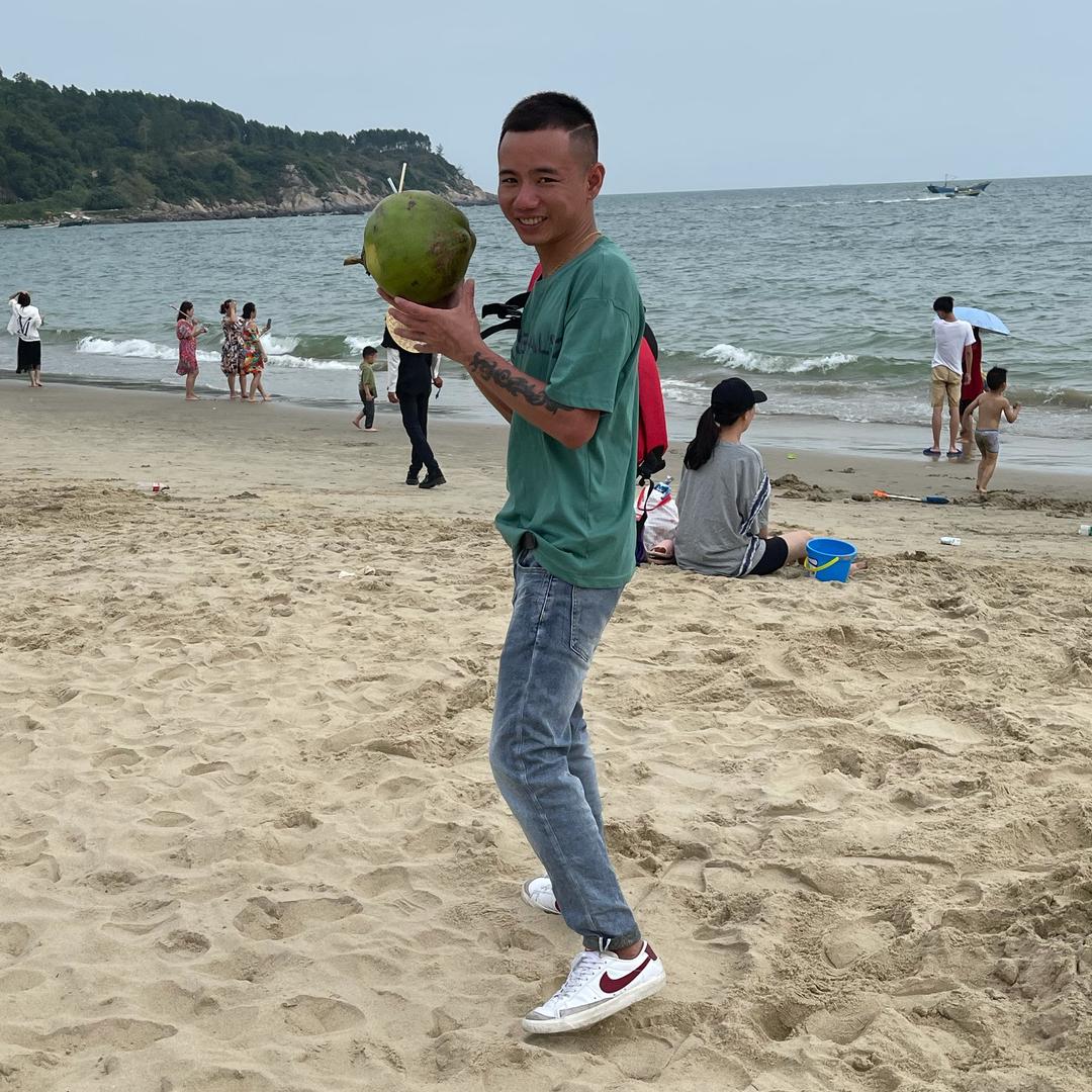 BOy