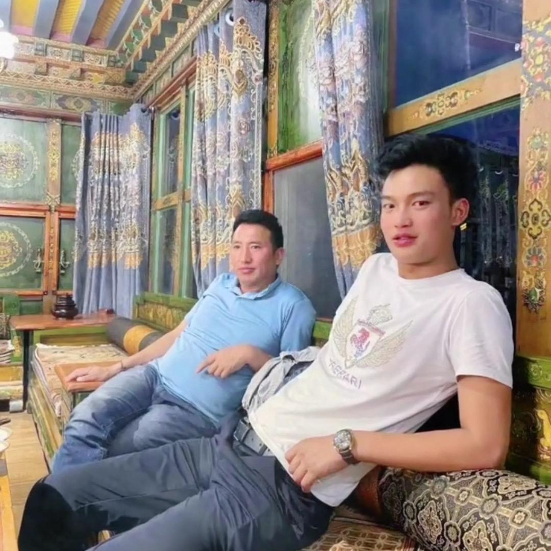🪷扎西