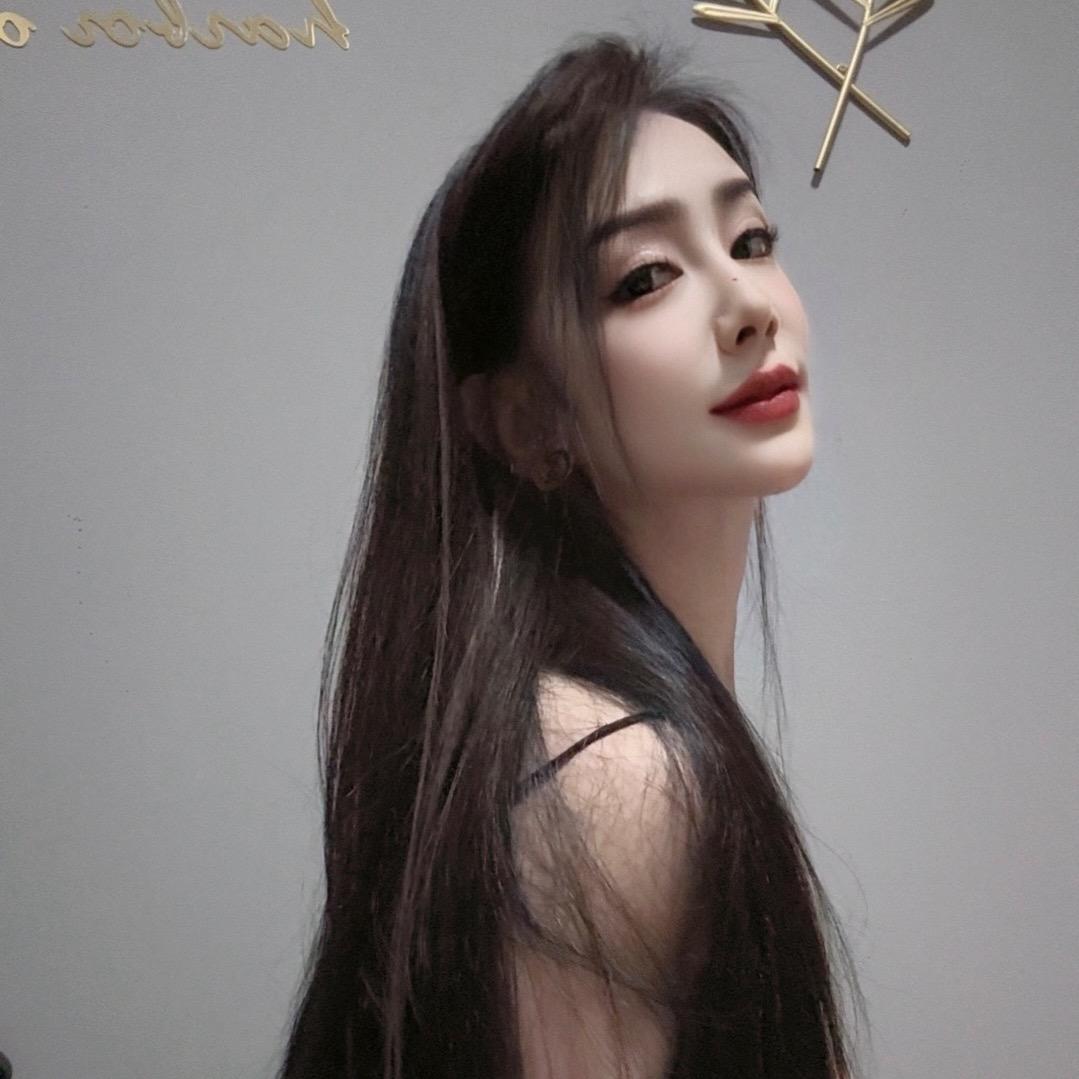 阿  妞