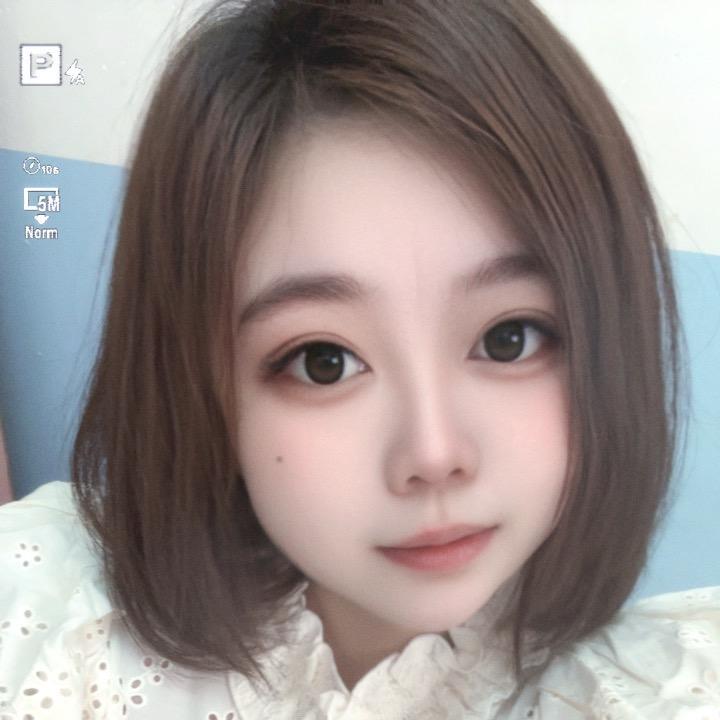 美少女什么也不士