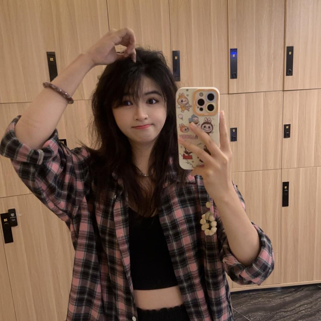 怒怒是只有态度的猫✨