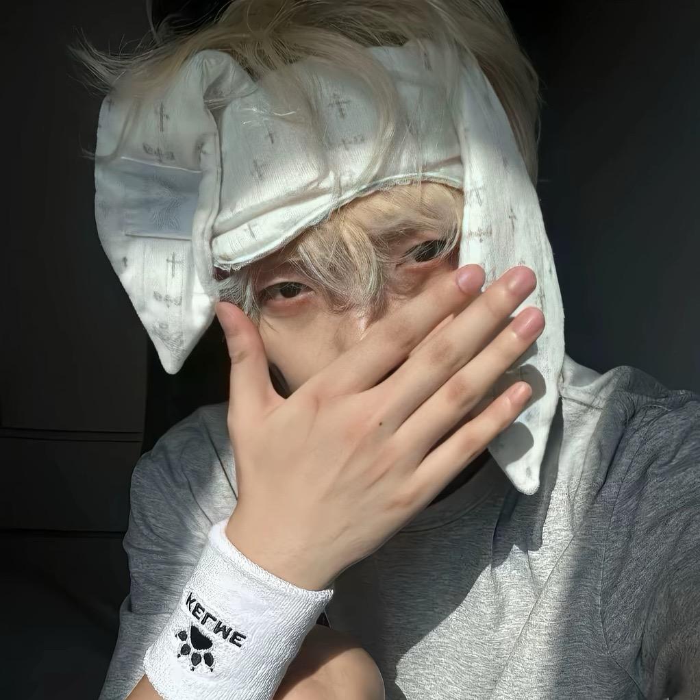 男一號