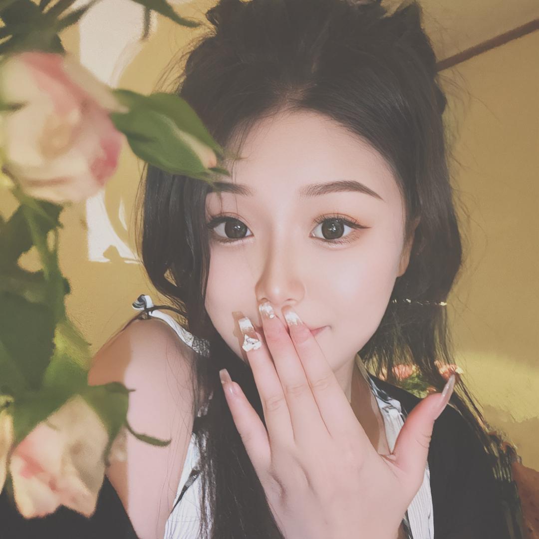 知瑶同学🎠