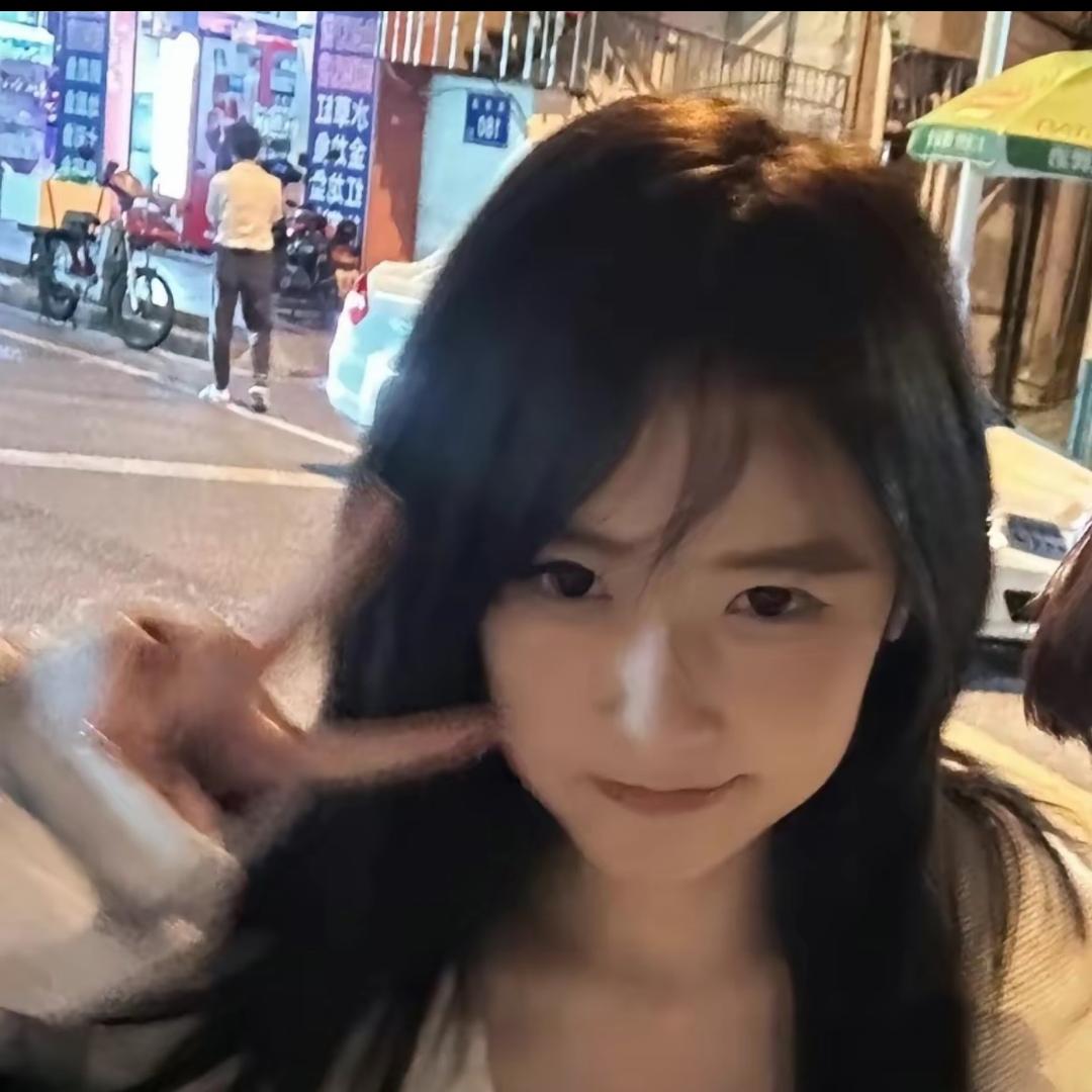 佘颖欣