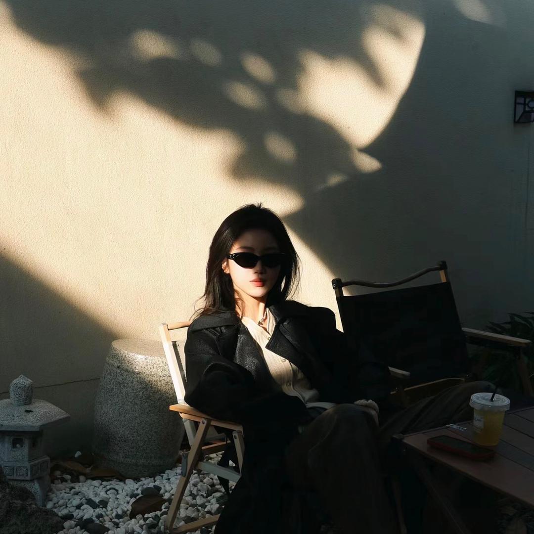 HEA小海豚🐬🐬🌝᭄