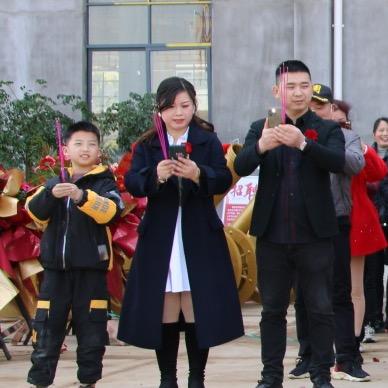 南昌洪洋制衣