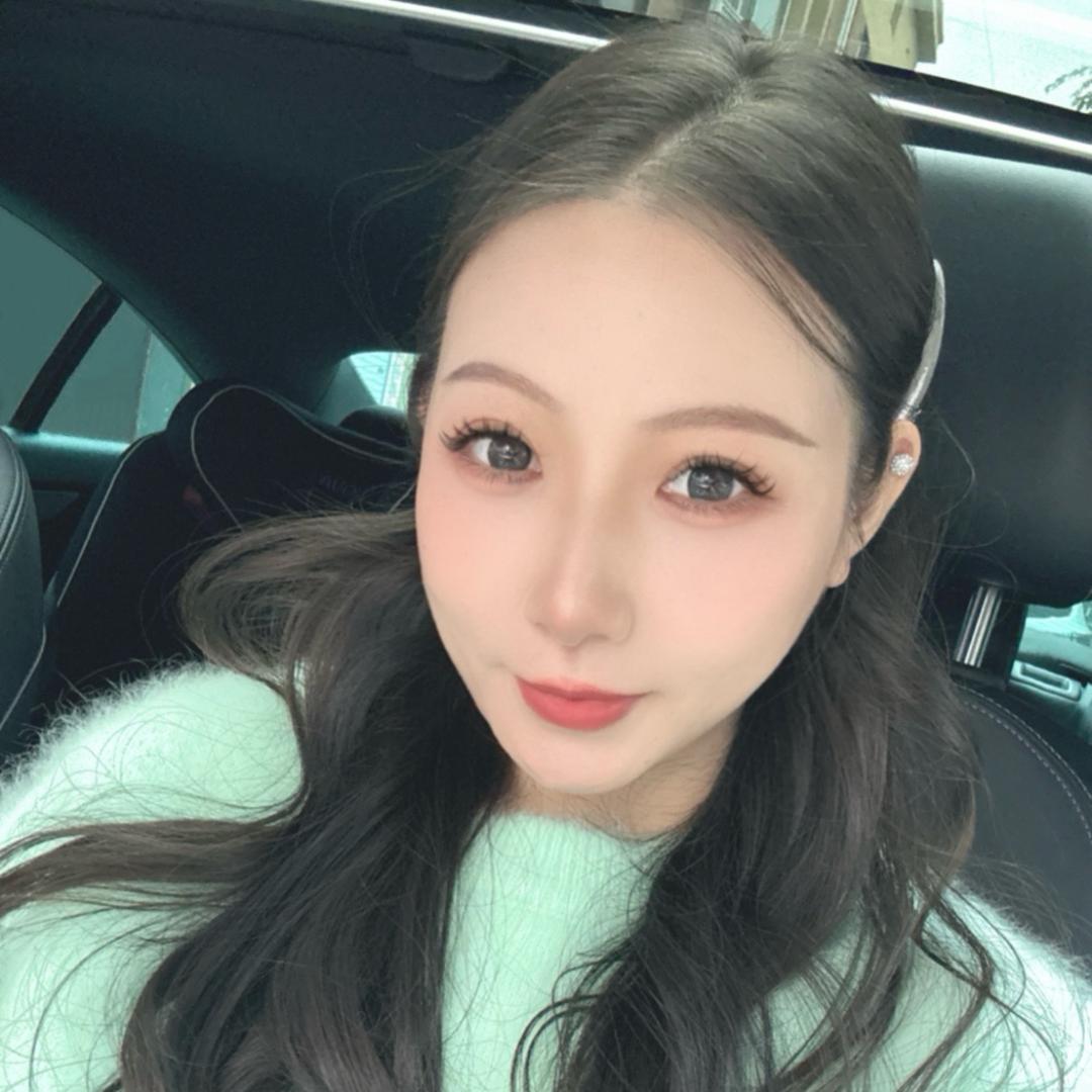 薄姨🍟🍗🧀🍔🍢🍱