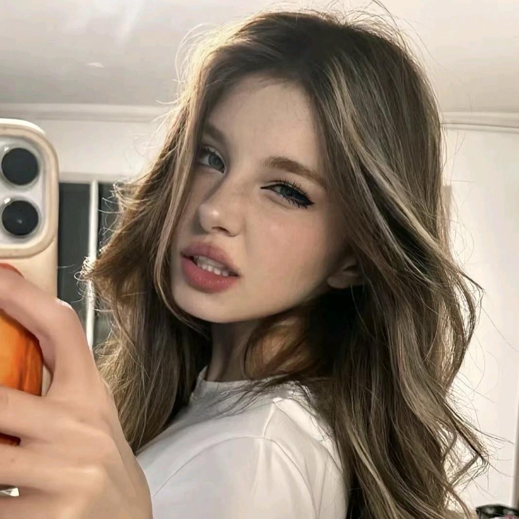 ·J·