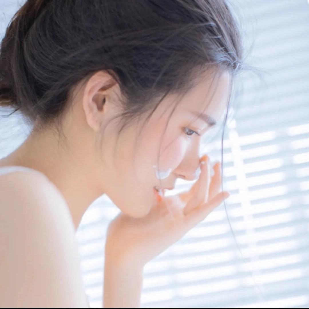鹿茉奈
