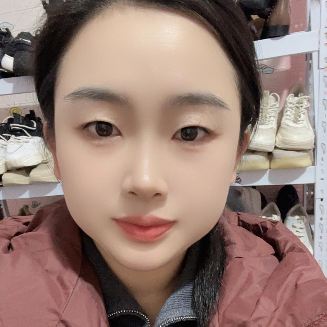 大飞鞋服臻选阁
