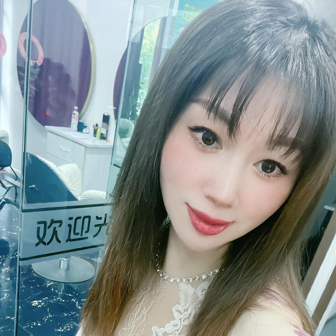 v8潮牌烫染连锁
