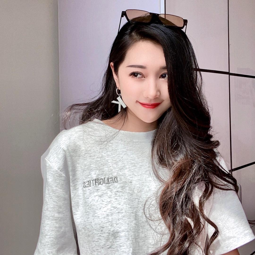 杨洁珂