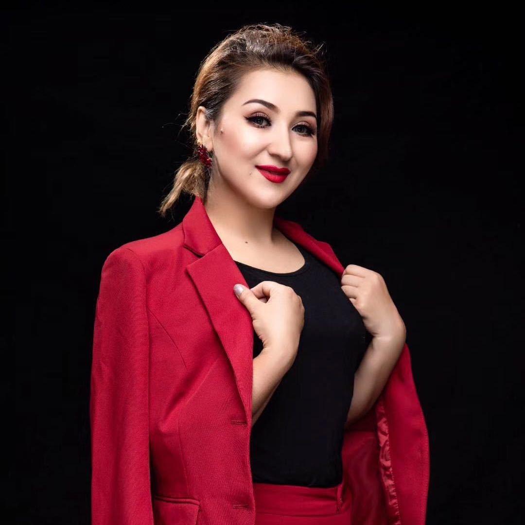 瑟穆拉合伙人Banu