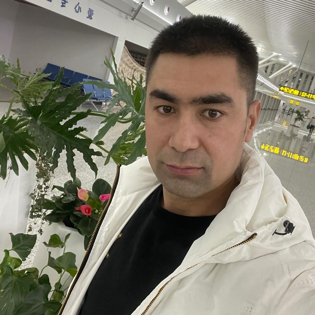 尔屯服装店