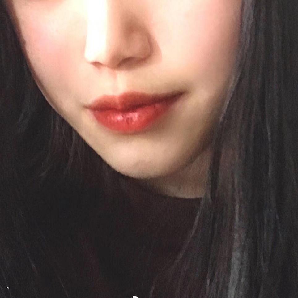 耶利亚女-
