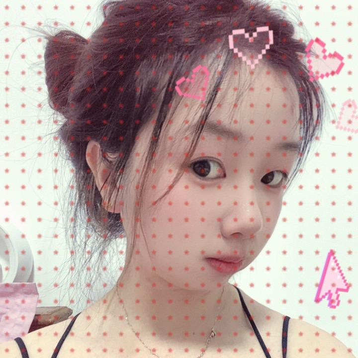ン钰 😜😜丫
