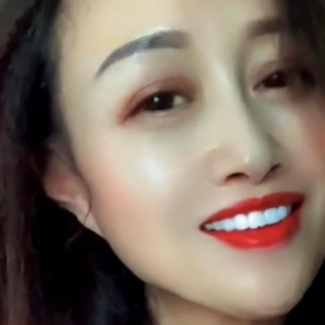 笑靥如花