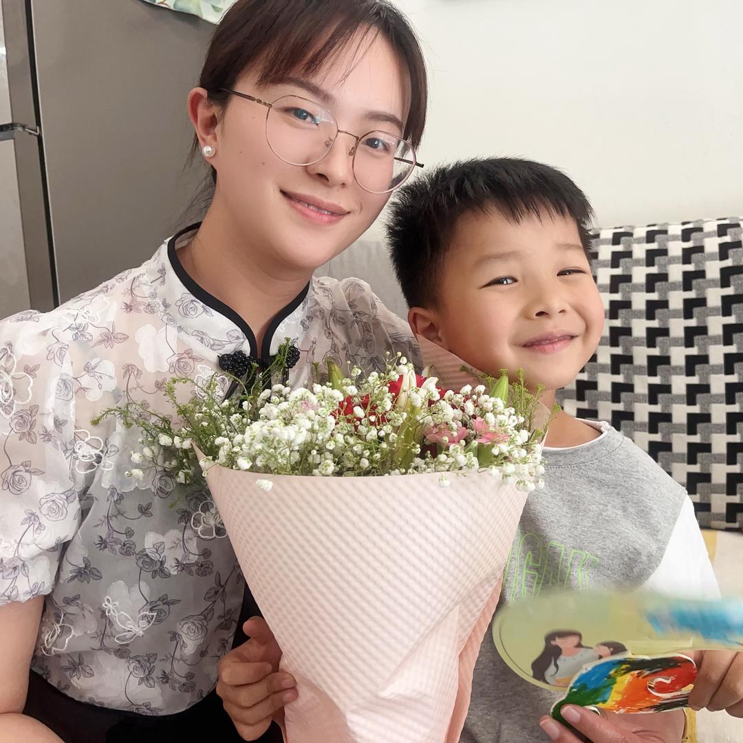 Woo～白小白（晚9点开播）