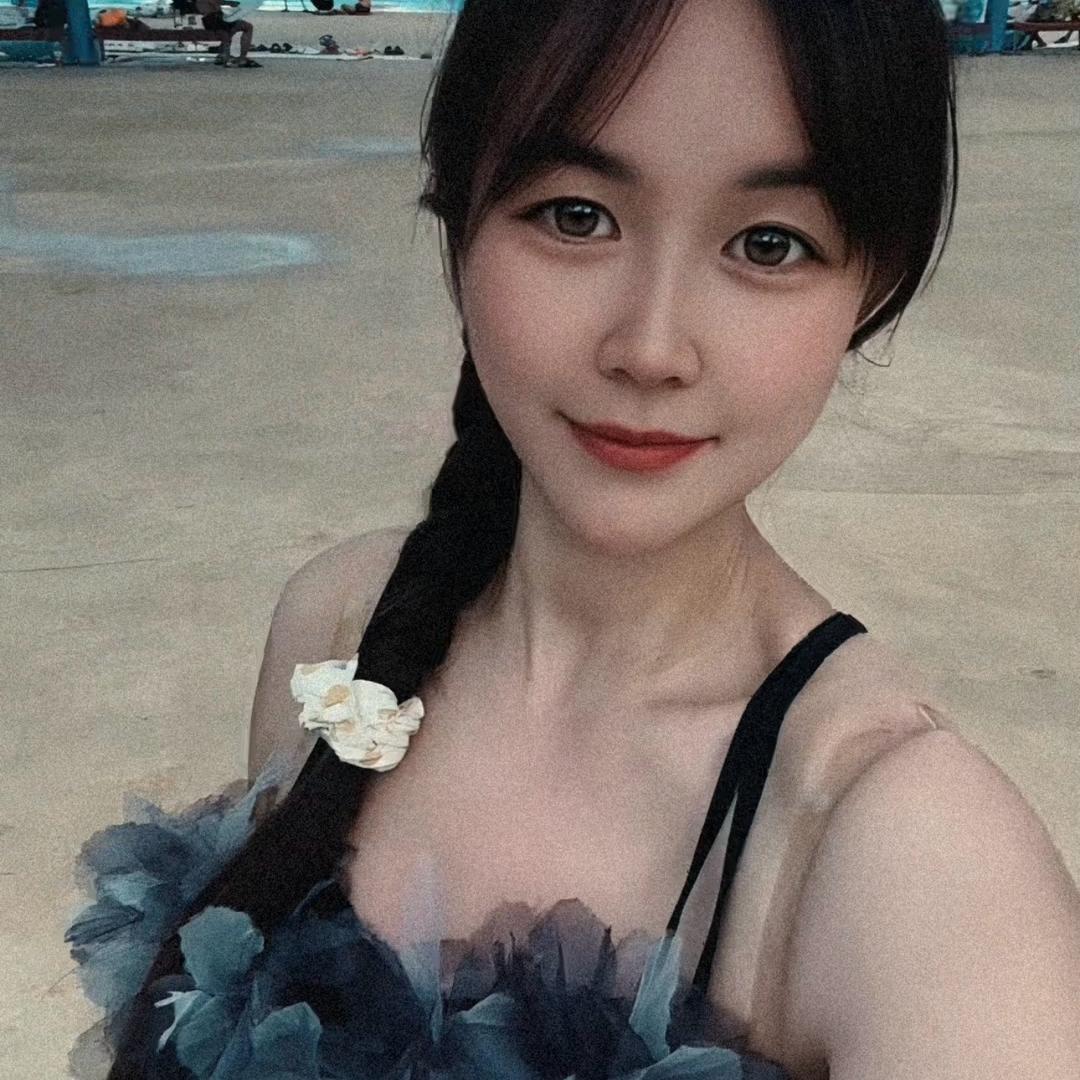 昕昕子☘️