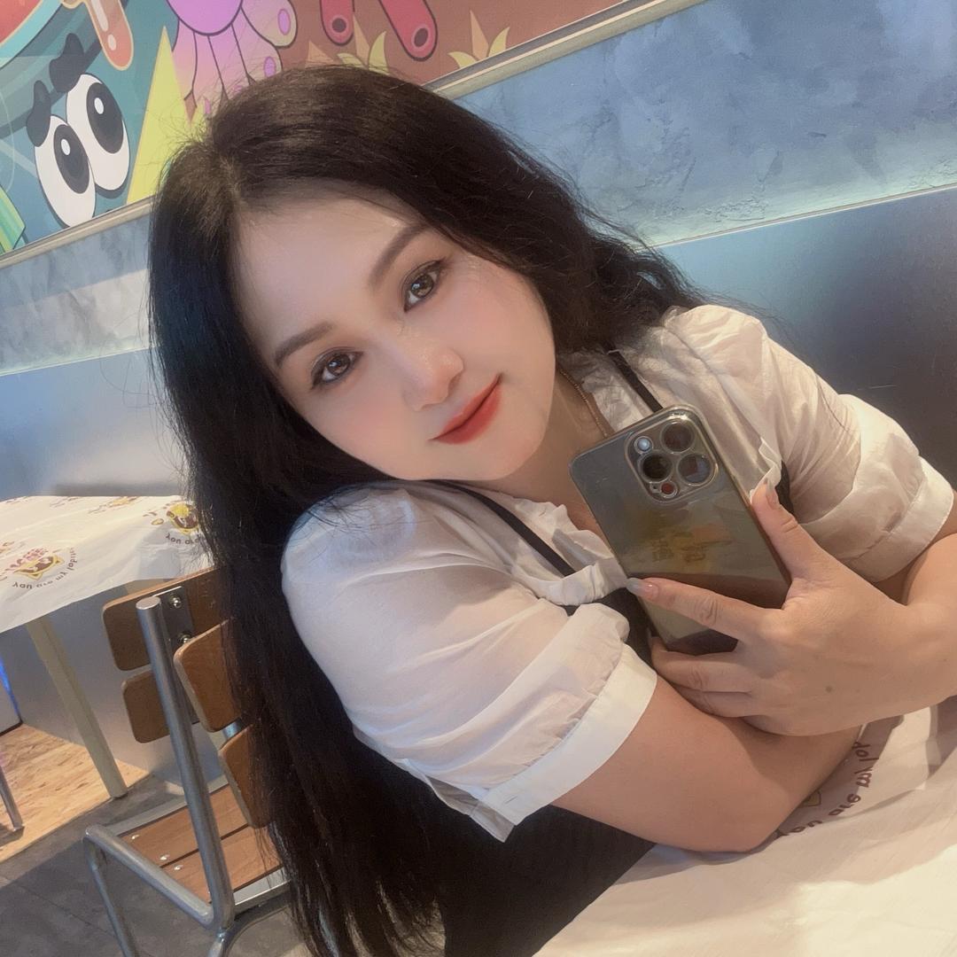 妮妮 💕
