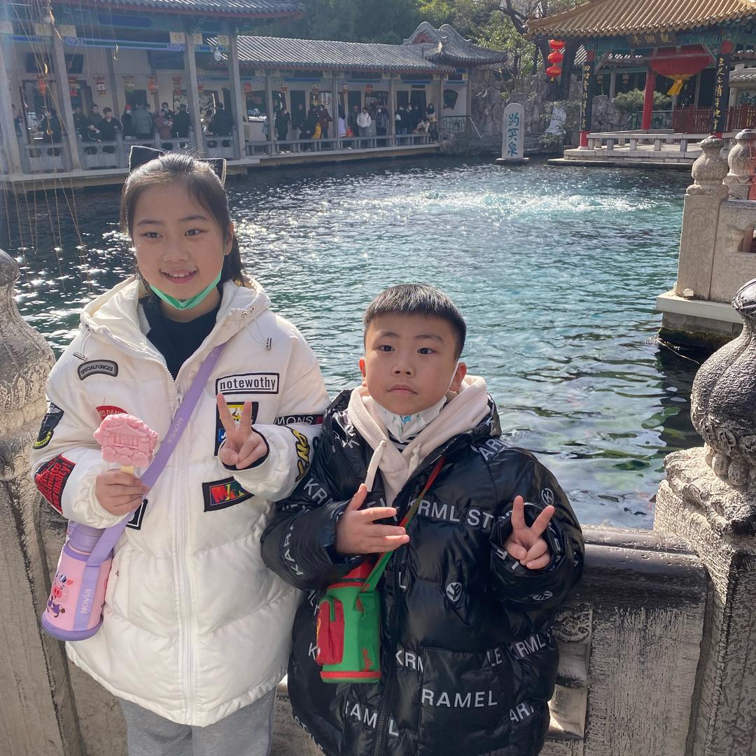$一路前行$