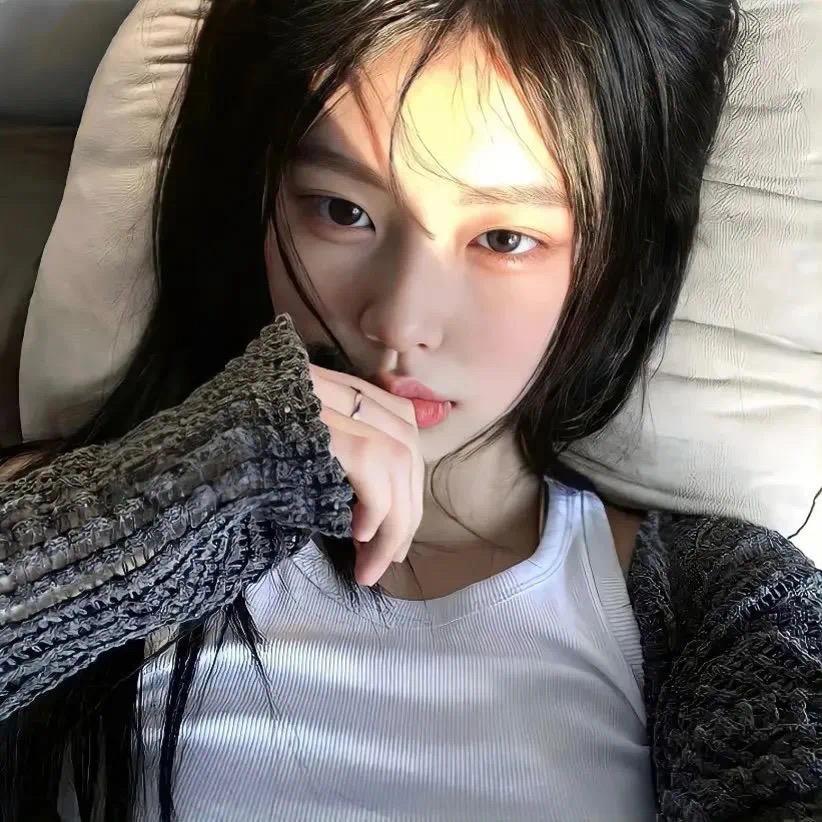 樱桃裙摆.