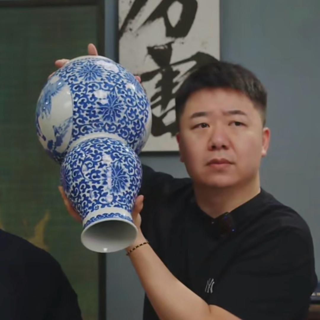 罗明嘉