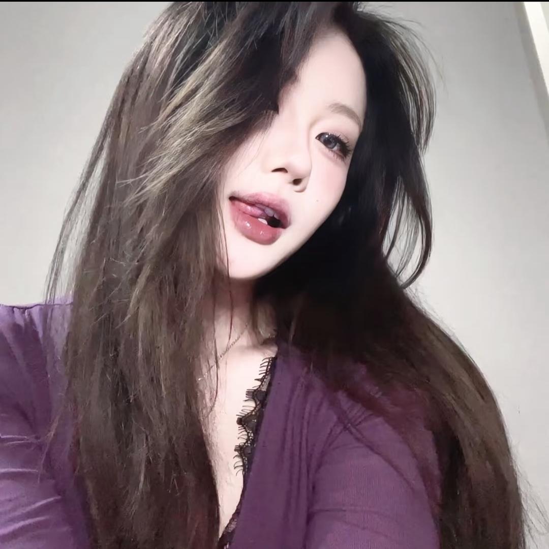 欣欣子.