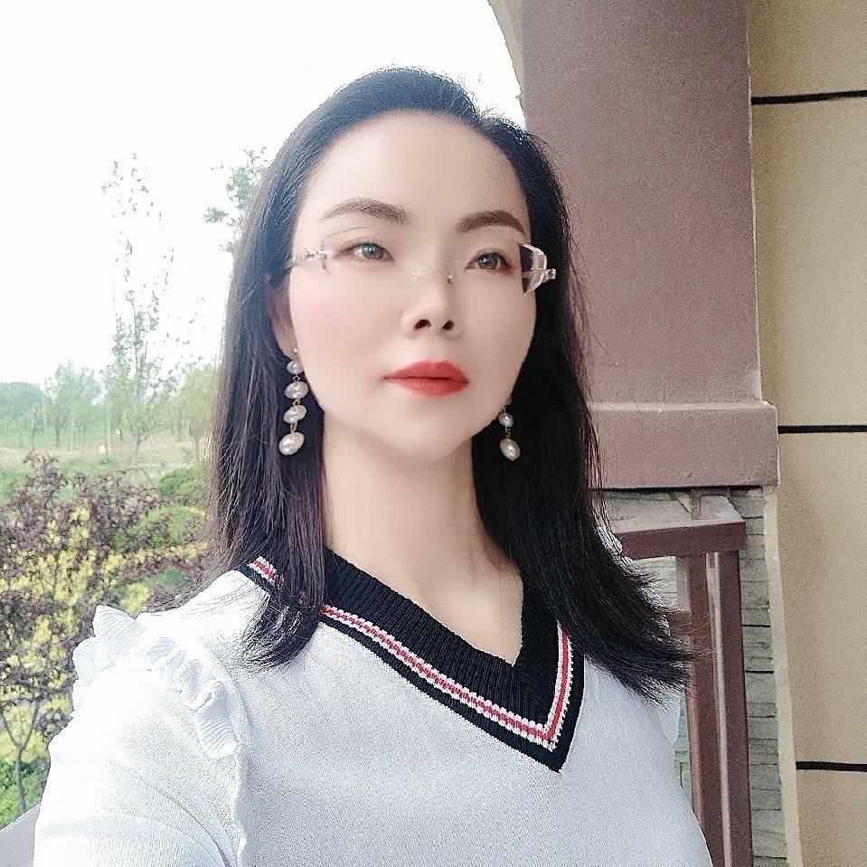 云南小赵（橱窗有宝藏  ）