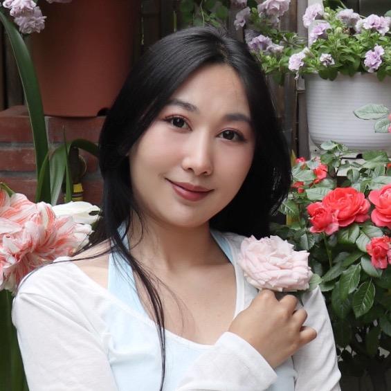 大茜会发光
