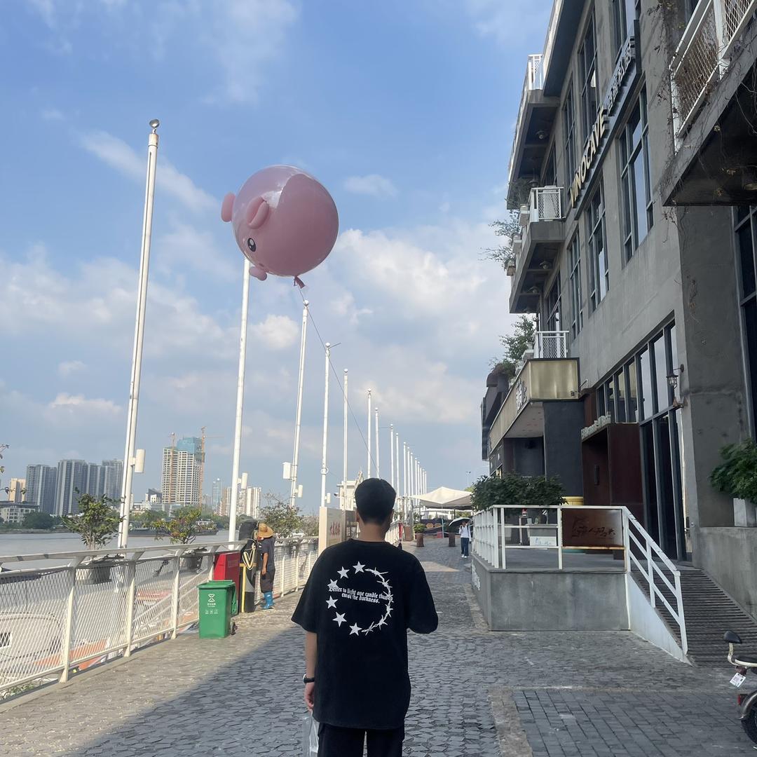 🧑🏻‍🦯‍➡️🧎🏼‍♀️