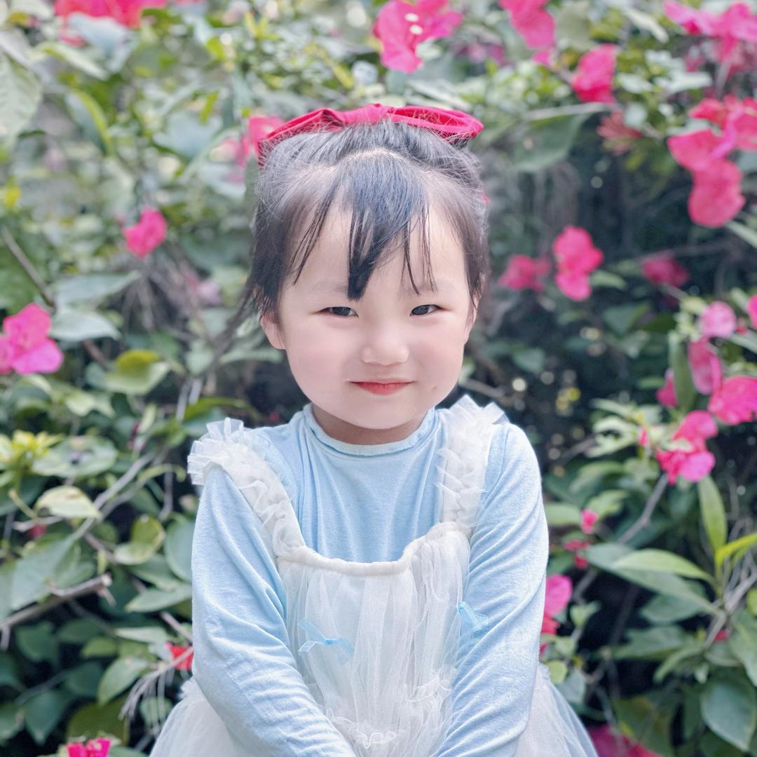 小纯纯琛