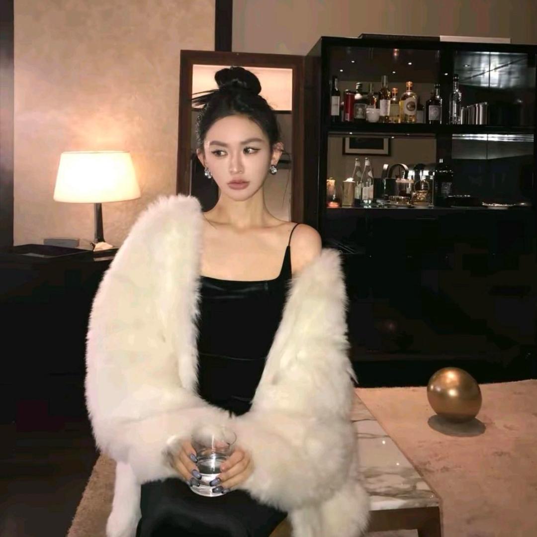 COCO LIMTED 皮草（精致穿搭）