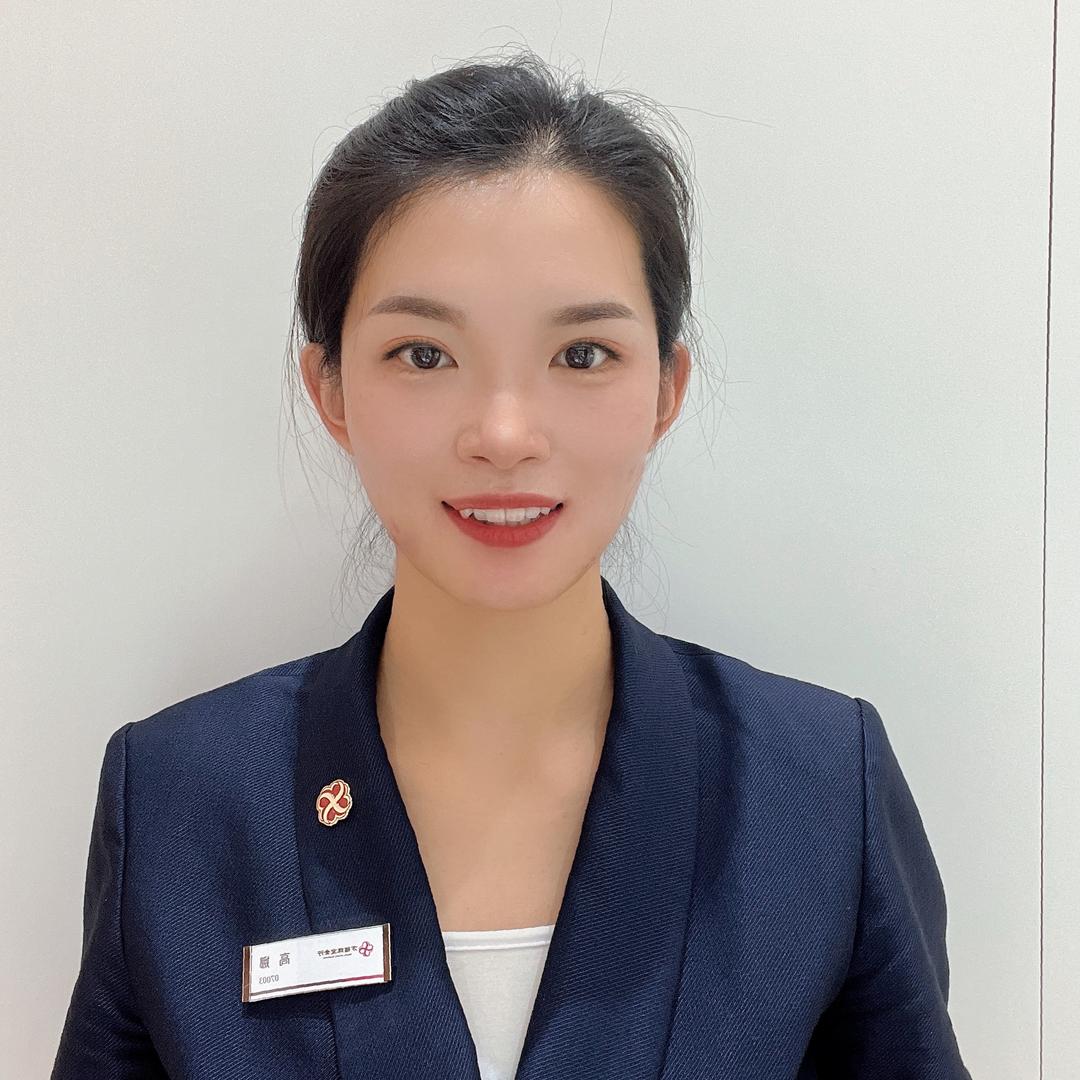 爱珠宝的小姐姐