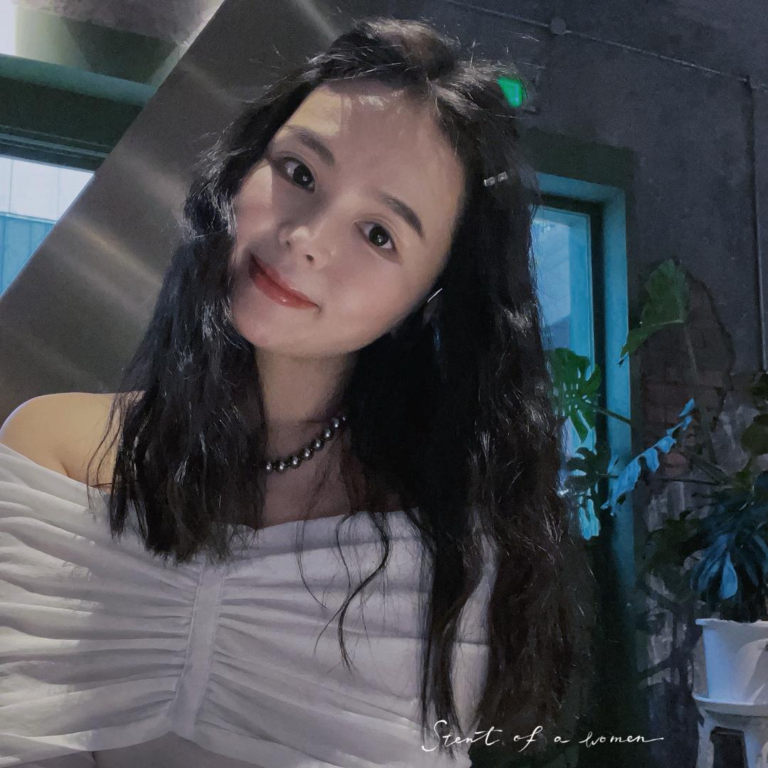 卢一一