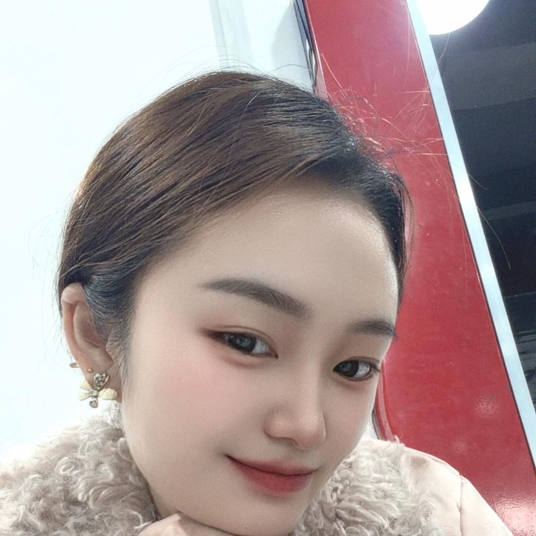 卖二手车的川妹
