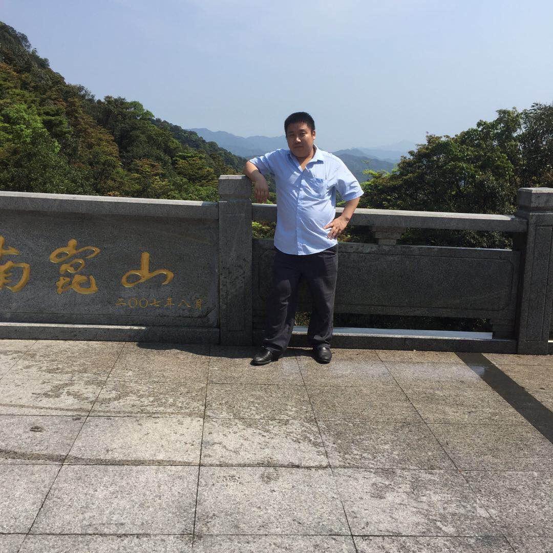 AI插件机 小飞