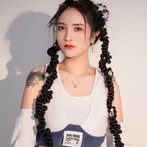 丫丫 吃不饱   518