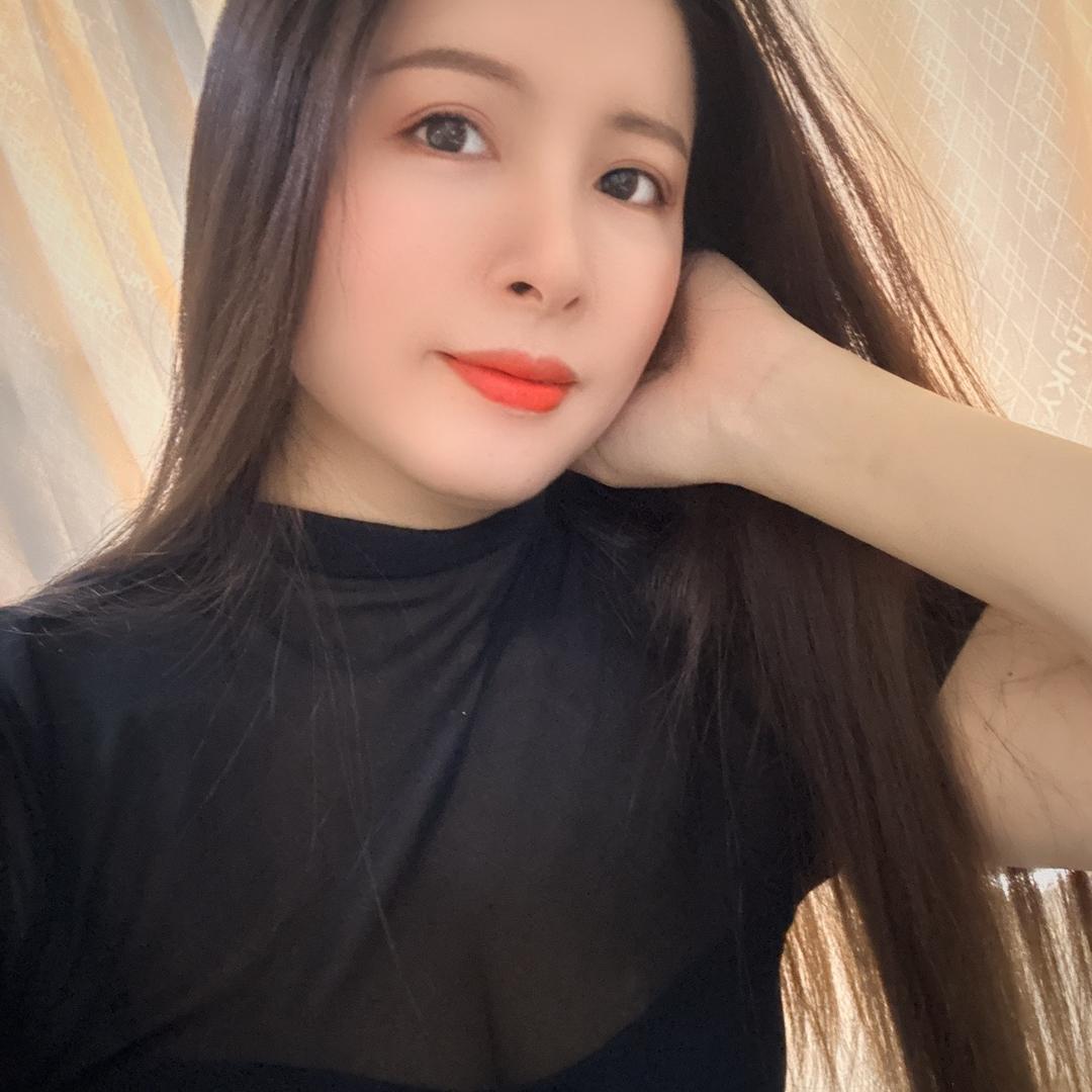 @莉莉