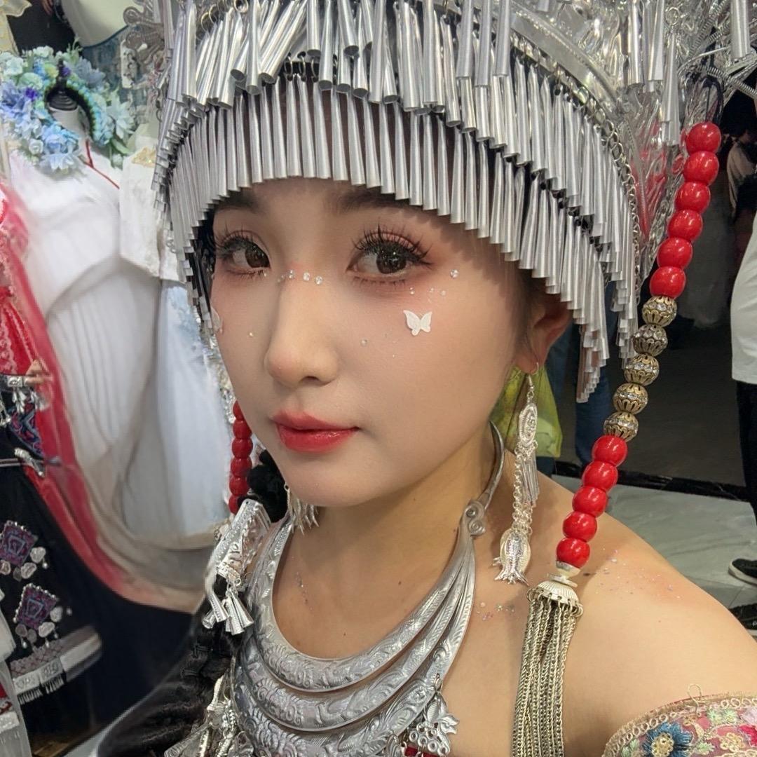 Chen浅浅