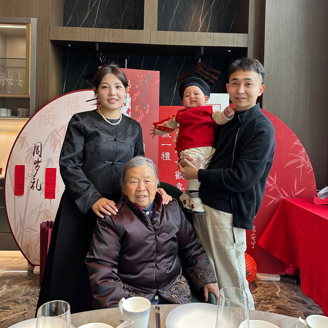 杜贝勒夫妇