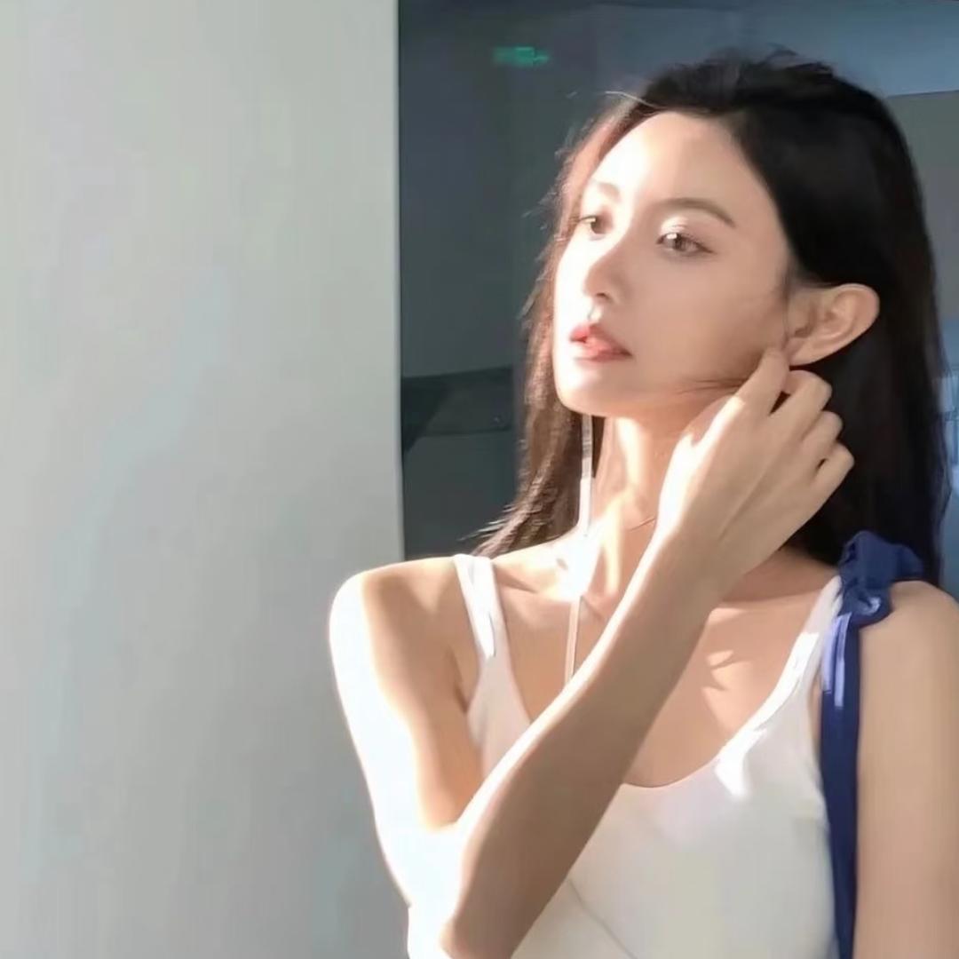 成萧萧🖤