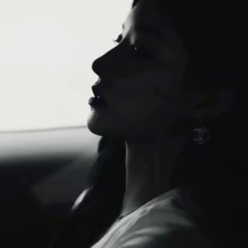 ￴ ￴ ￴ ￴ ￴