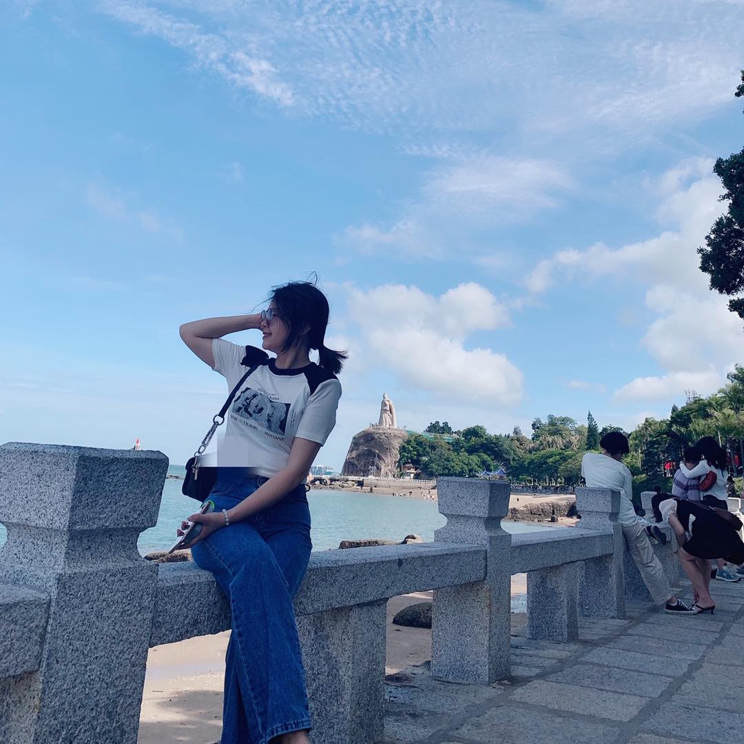 小霞