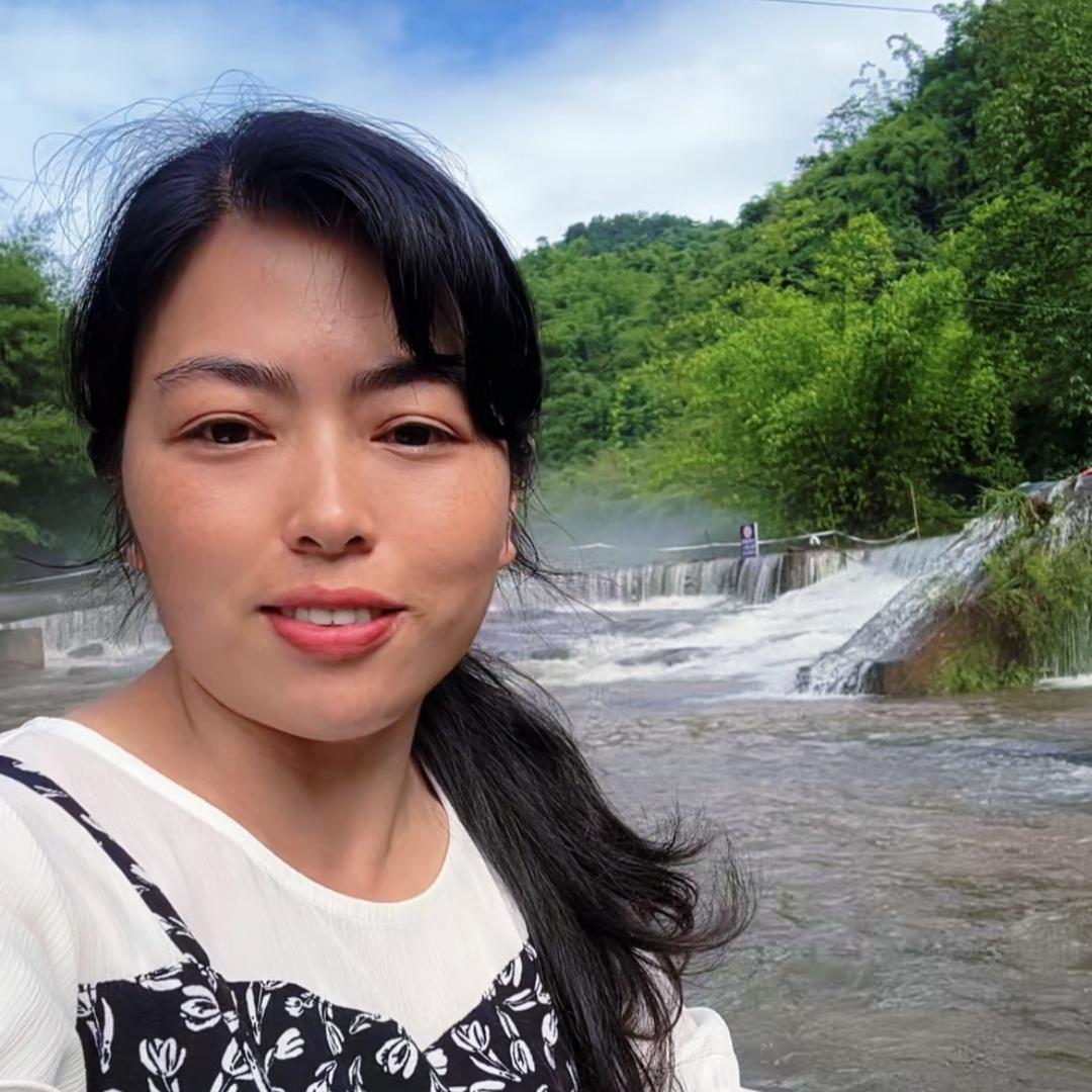 乡村小伶