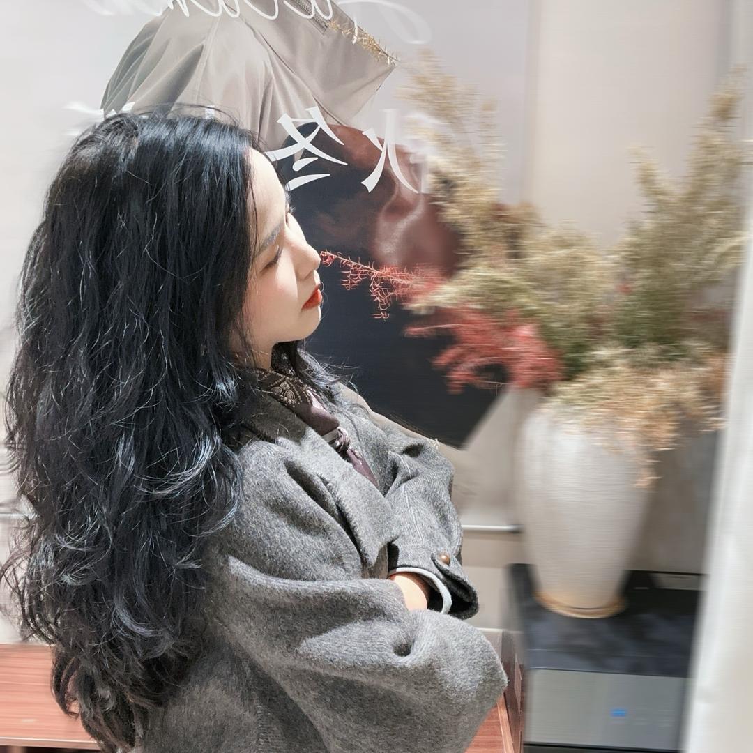 纳可女装（兴义店）