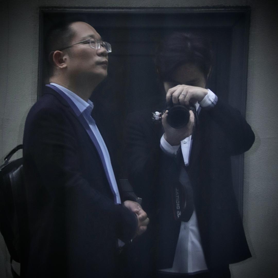 活泼男孩与憨厚大叔