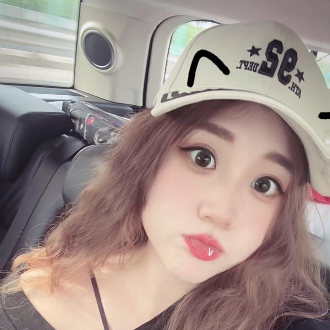 娜寳児🍒827