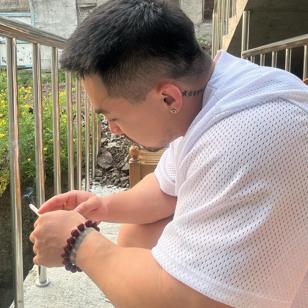 阿丹